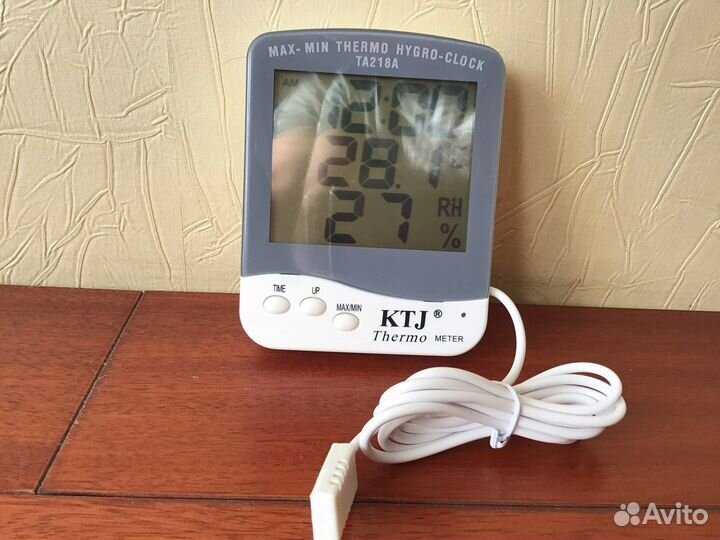 Термометр электронный