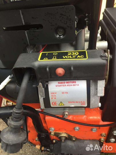 Снегоуборщик Husqvarna 9027STE