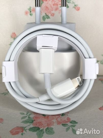 Зарядка для iPhone 20 w