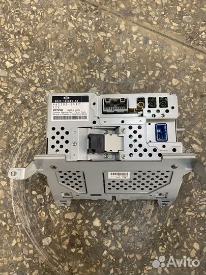 Дисплей компьютера Range Rover Sport