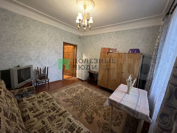 Комната 16 м² в 3-к., 2/2 эт.
