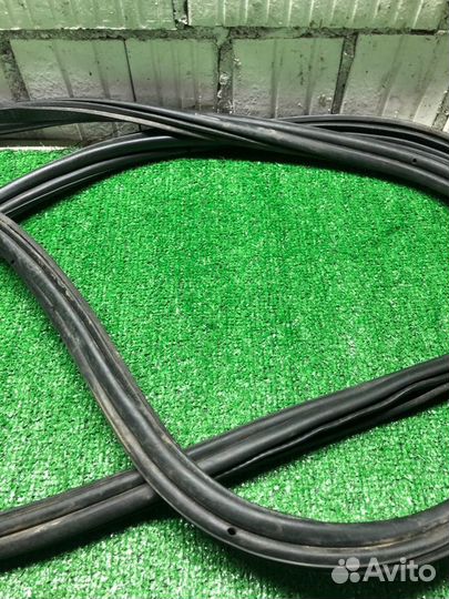 Уплотнитель проема двери багажника Bmw X5 E70 2009