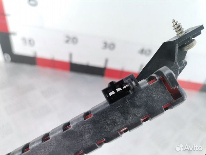 Стоп-сигнал Volkswagen Golf 3 1999 1J6945131C