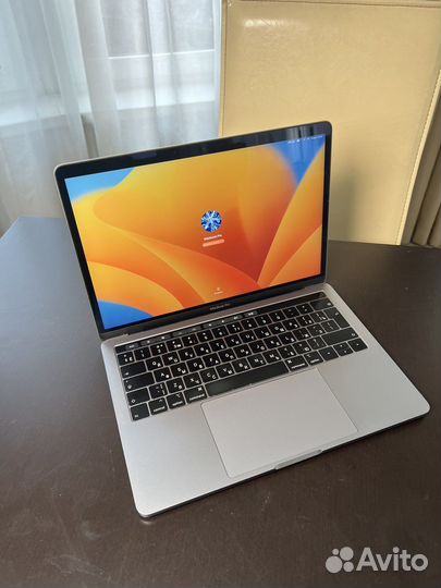 Apple MacBook Pro 13 2018 i7-2.7/16/512 Touch bar