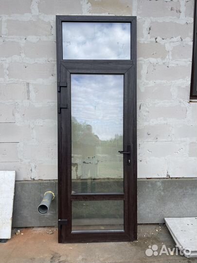 Дверь пластиковая пвх входная теплая