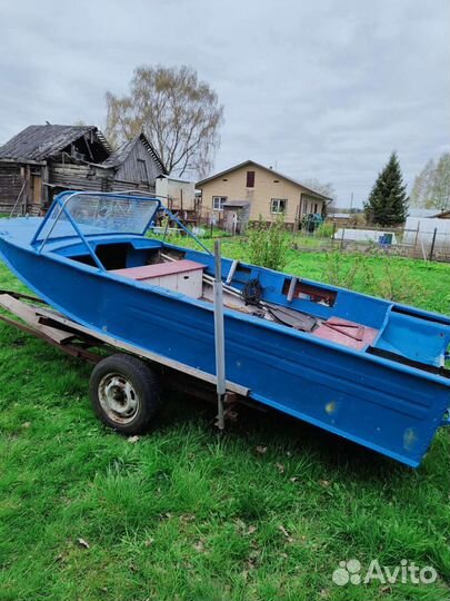 Продам лодку воронеж