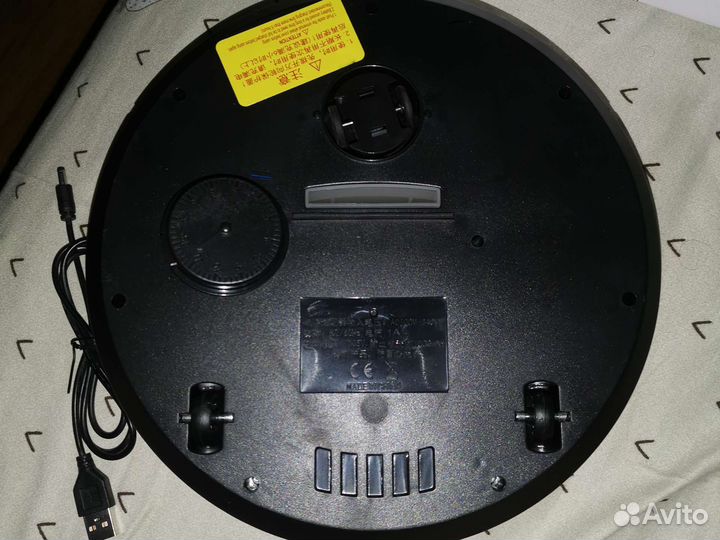 Робот пылесос новый