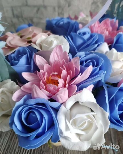 Композиции из мыльных цветов