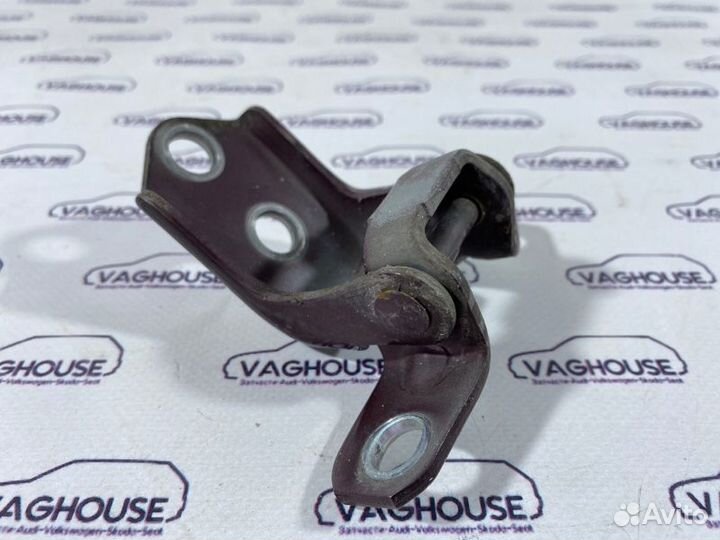 Петля двери передняя левая Mazda 3 BK 1.6 2006