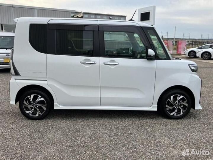 Daihatsu Tanto 0.7 CVT, 2021, 39 000 км