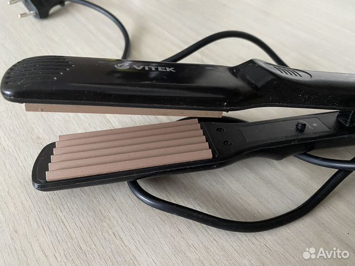 Плойка гофре Vitek