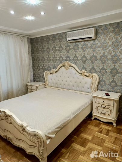 Спальный гарнитур бу