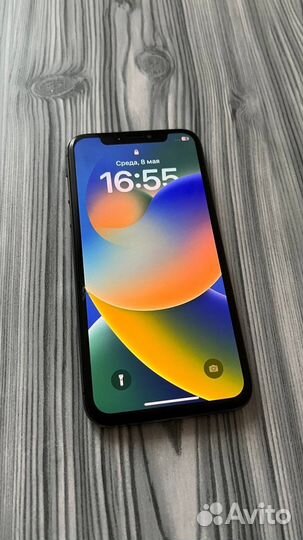 iPhone X, 64 ГБ