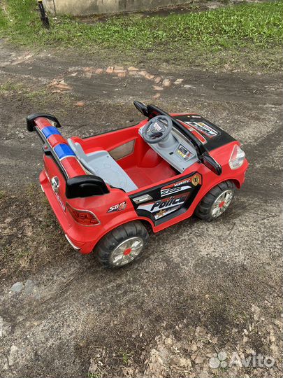 Детский электромобиль