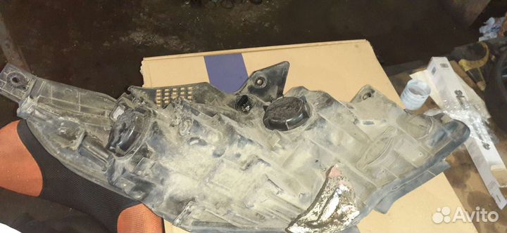 Передний левый фара Kia Optima