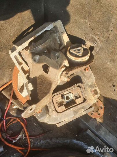 Подушки двигателя мазда 3 бк, 3 бк мпс