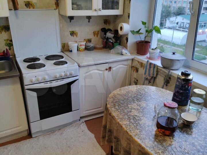 2-к. квартира, 42 м², 5/5 эт.