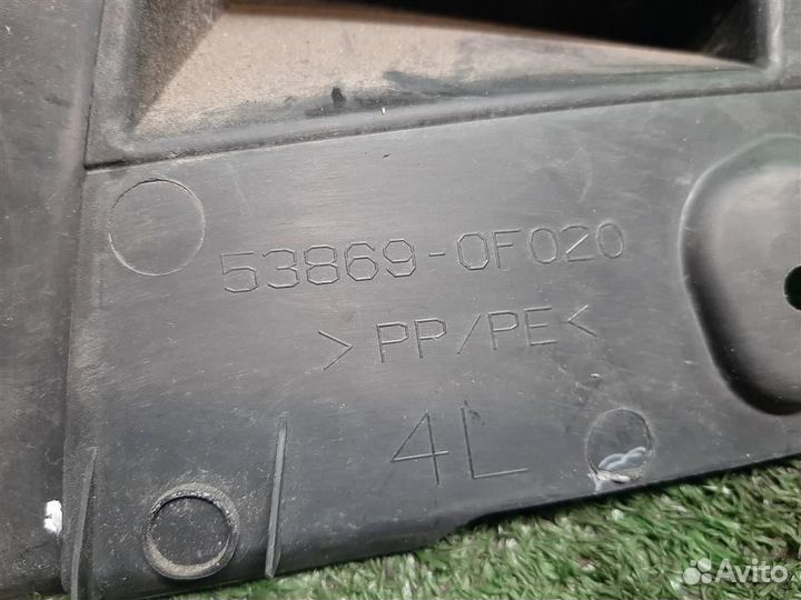 Водосток Toyota Verso R2 2009