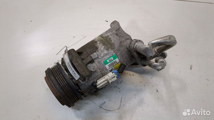 Компрессор кондиционера Opel Meriva