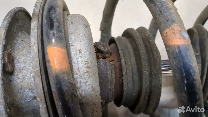 Амортизатор подвески правый передний BMW 3 E46