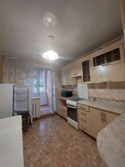 3-к. квартира, 70 м², 4/9 эт.