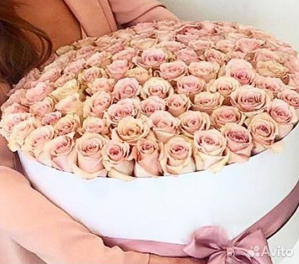 Цветы в коробке