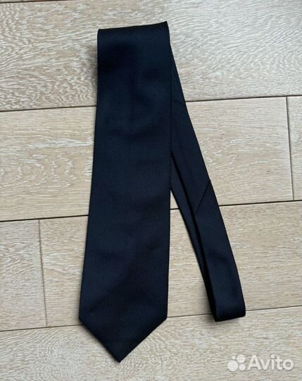 Галстук Pinnacles