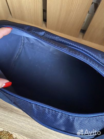 Боксерские перчатки