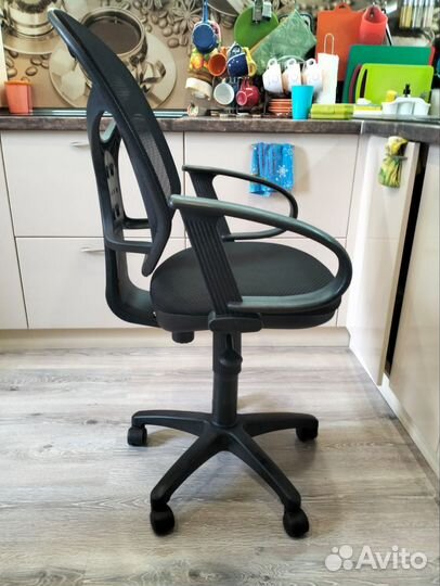 Компьютерное кресло бу