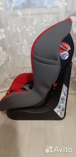 Детское автокресло Chicco 9-18кг