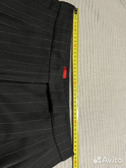 Брючный костюм hugo boss черный в полоску