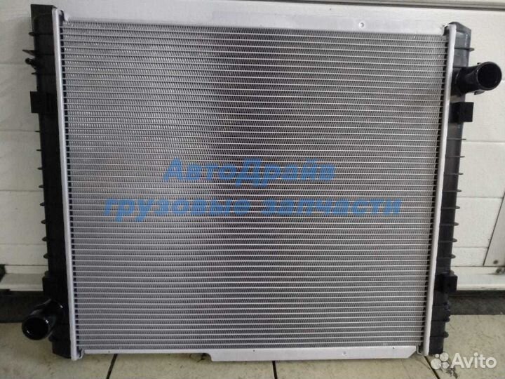Радиатор Ивеко Еврокарго оригинал