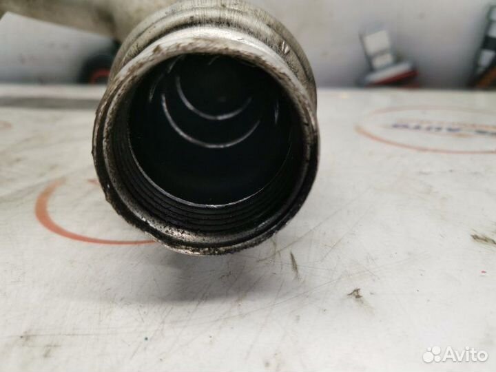 Патрубок интеркулера Volvo V60 2.0 дизель D5204T