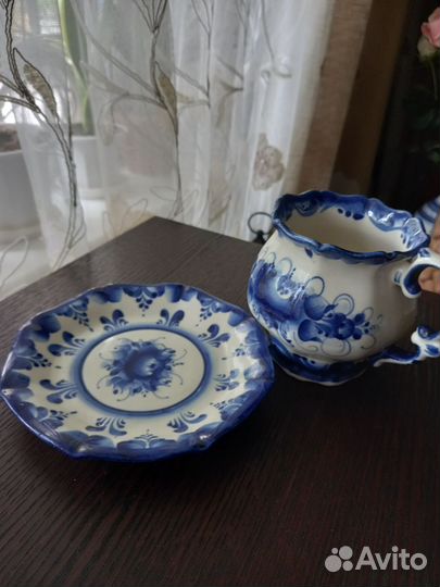 Фарфоровая посуда гжель