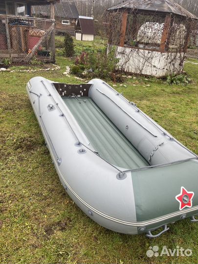 Надувная лодка