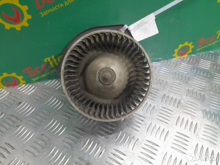 Моторчик печки Mitsubishi Lancer 4 1.8