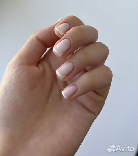 Маникюр на дому от 500