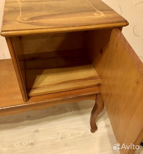 Банкетка в прихожую