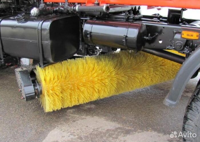 Услуга поливомоечной машины