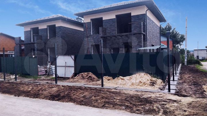 Коттедж 136 м² на участке 3 сот.