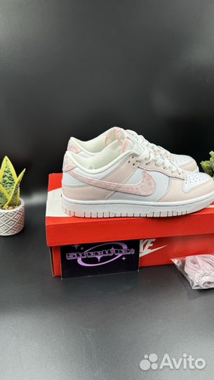 Nike dunk low pink paisley