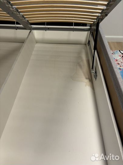 Кровать 140х190 с подъемным механизмом бу