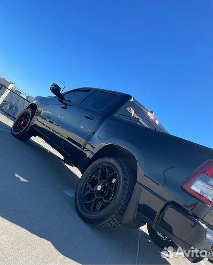 Диски 4Play R22 6x139.7 Dodge RAM