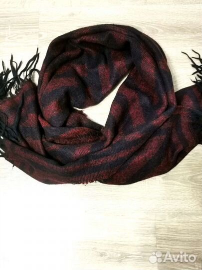 Шарфы и палантины