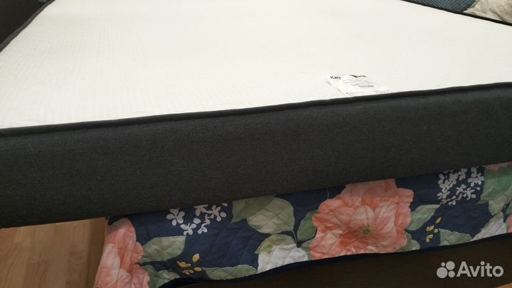 Матрас 160х200 бу