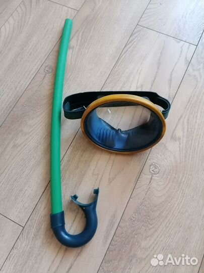 Маска стекло с трубкой Нептун