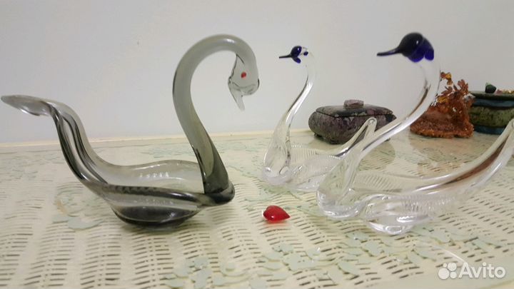 Лебеди сувенирные