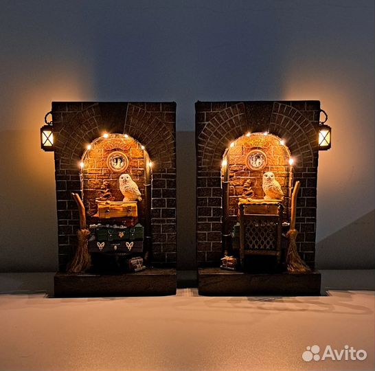 Держатель для книг. Платформа 9 Гарри Поттер