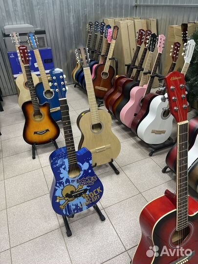 Гитара акустическая/классическая новая