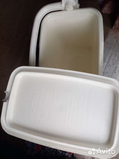 Термос пластиковый